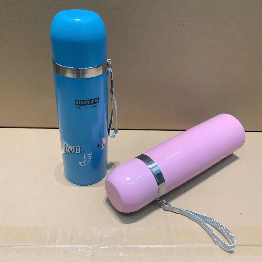 Dwuarurowy kubek sportowy na wodę ze stali nierdzewnej 304, izolowany próżniowo, z zakrętką typu bullet, personalizowany