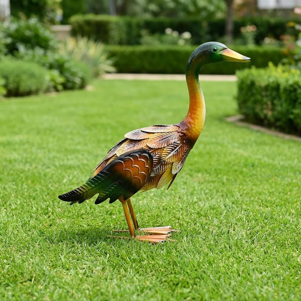 Metal Duck Garden Statue Hand-Painted Bird Decoy Nature-Nature-Themed for Patio