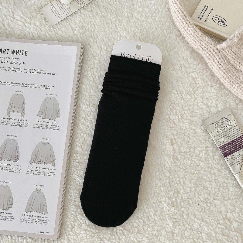 Hehe Socks - Pure Color, Boneless Maternity Socks, Mid-length Socks, Versatile for All Seasons, Suitable for Children.