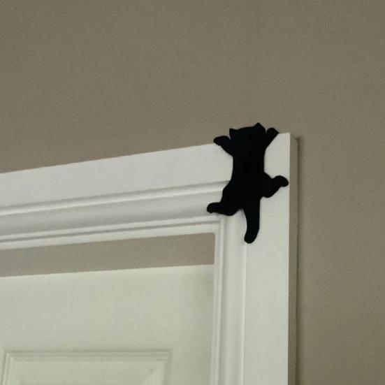 Handcrafted Door Sign Climbing Kitten Cat Metal Door Ornament Anti-deformation Door Plaque Home Decoration