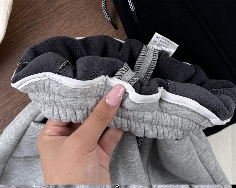 Boy's Fleece-Lined One-Piece Casual Warm Sweatpants for Fall & Winter - Stylish and Thickened Sports Pants