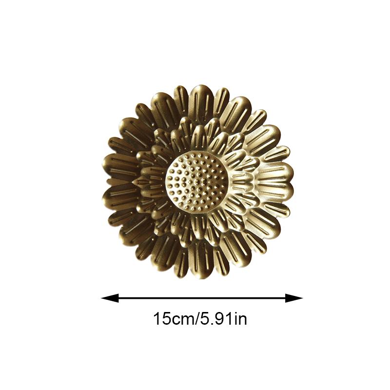 Home Decor Round Wall Pendants Round Golden Wall Hanging Metal Irregular Wall Disc Wall Decoration