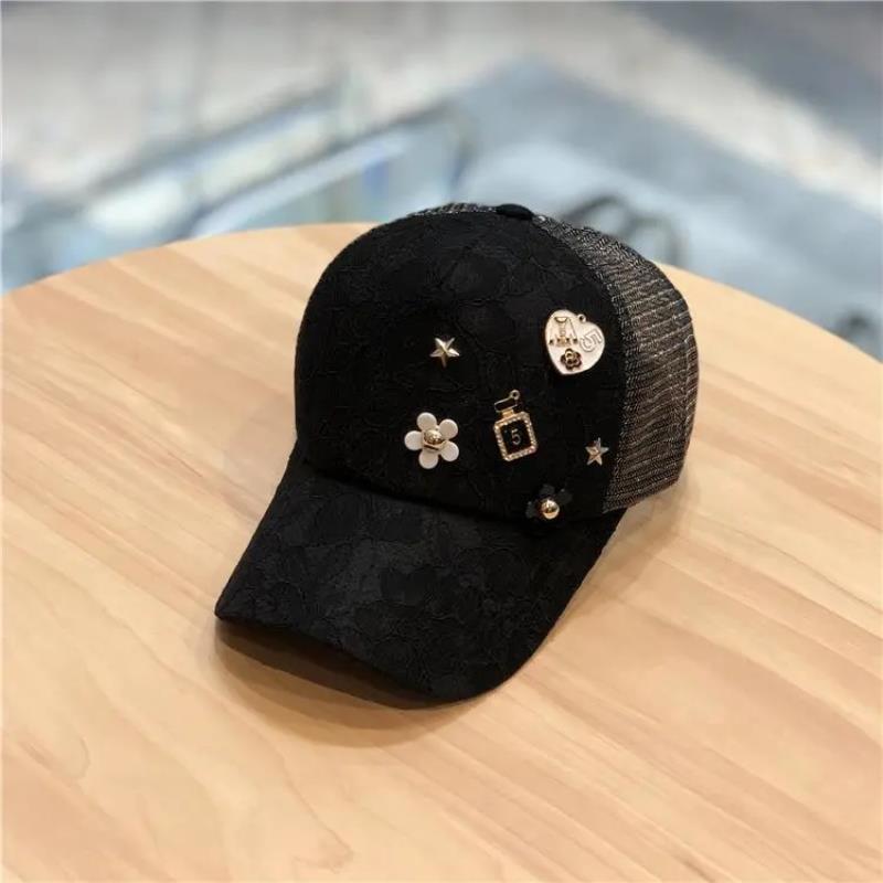 

Шикарная бейсболка со стразами для женщин — дышащее кружево, регулируемая посадка, защита от солнца и стильная козырек adjustable чёрный