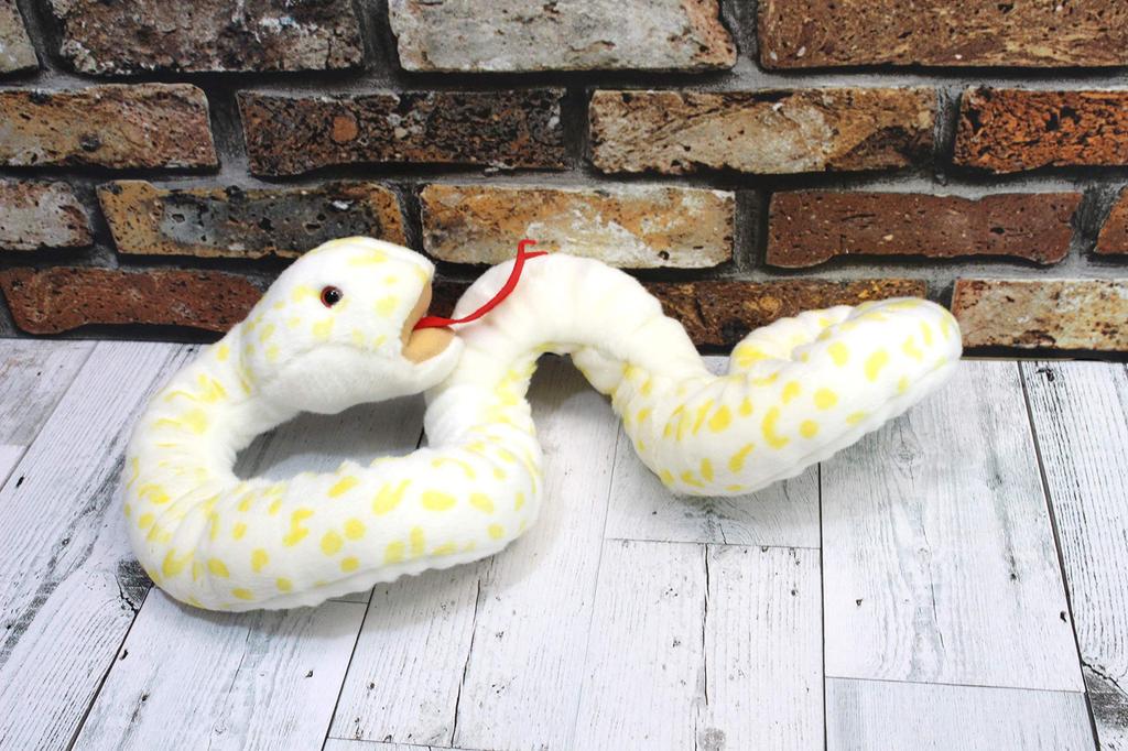 Snake Medium White