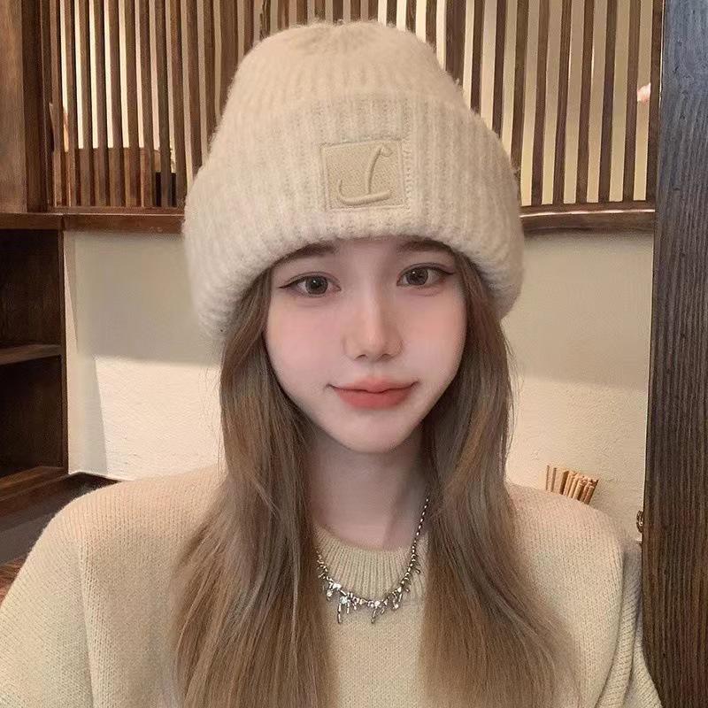 Women's Woolen Beanie with Ear Protection and Plush Lining - Ideal for Big Head Circumference, Small Face, Autumn/Winter