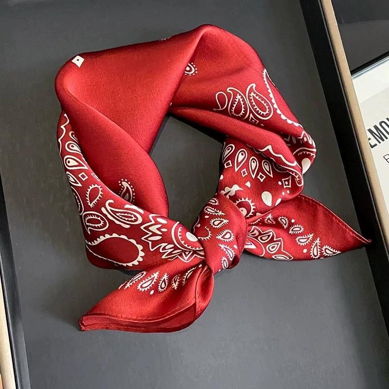 53CM Rotes Quadrat 100% Seidenschal für Urlaub Kleiner Kopf Hals Hijab Damen Tuch Hochwertige Seiden-Bandana-Schals