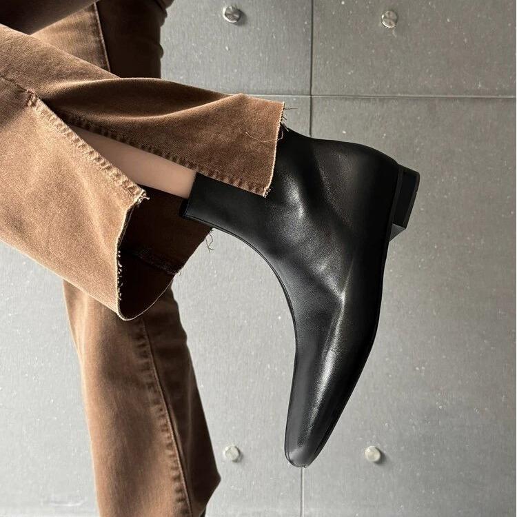 Korean version of simple niche side opening V mouth Chelsea short boots square head flat bottom thin boots short Martin boots women's boots