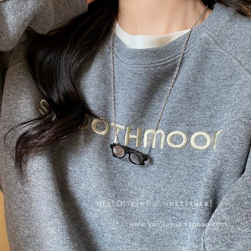 

New Creative Personality Mini Glasses Pendant Necklace for Men Women Autumn Winter Neck-hanging Decorative Collar Chain Zircon чёрный