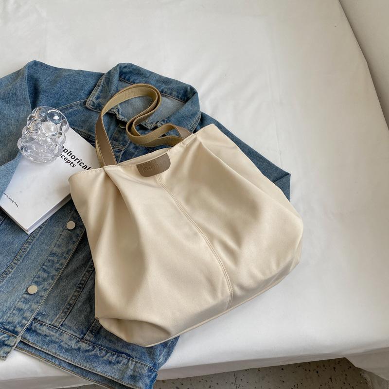 Women's Bag New 2025 Tote Bag Canvas Nylon Large Capacity Oxford Cloth Simple Business Commuter Shoulder Bag