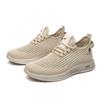 Oberfläche Atmungsaktive Freizeitschuhe Weiche Sohle Leichte Herrenschuhe Neue Sommer Hohle Herrenschuhe Mode Mesh-Schuhe