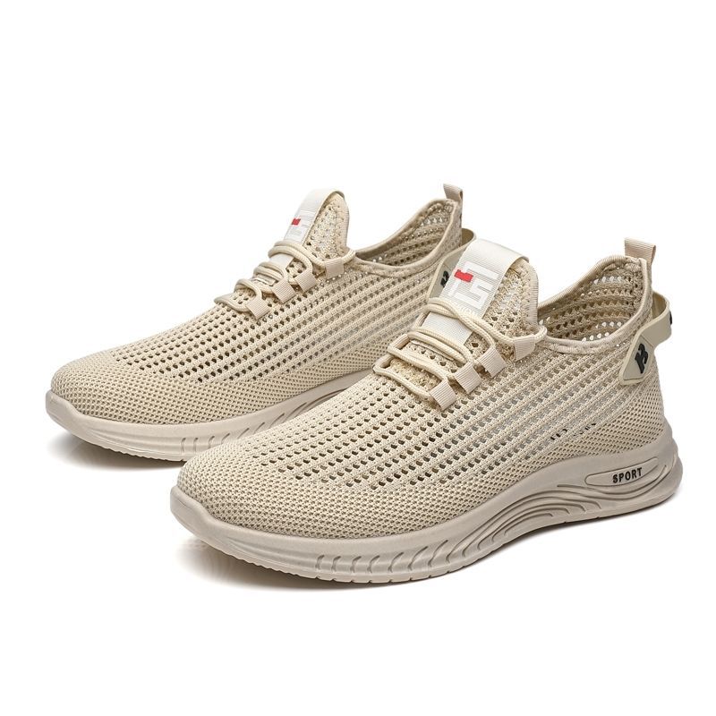 Oberfläche Atmungsaktive Freizeitschuhe Weiche Sohle Leichte Herrenschuhe Neue Sommer Hohle Herrenschuhe Mode Mesh-Schuhe