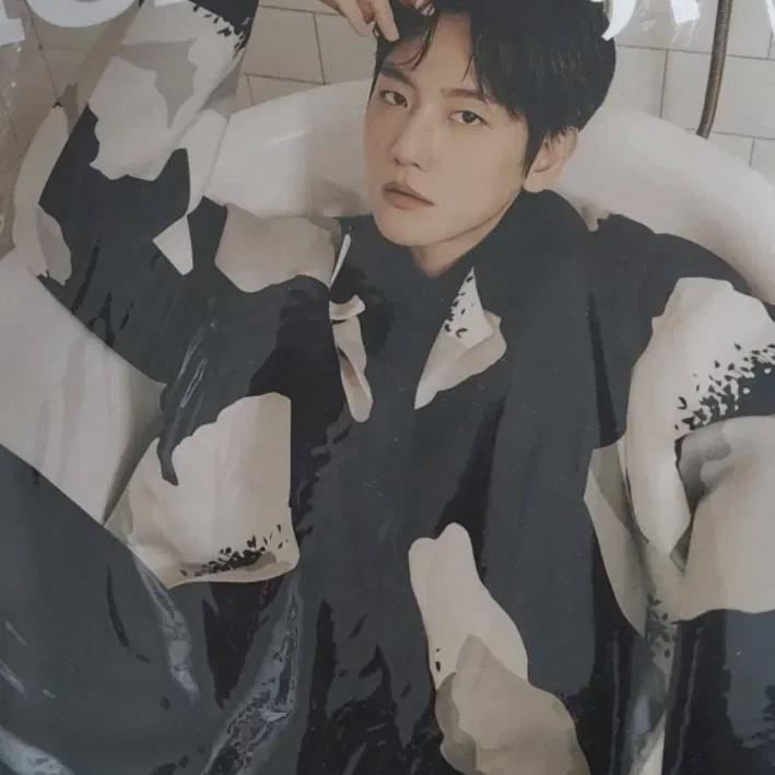 

EXO Exo Бэкхён Бэкхён Продажа фотокниги Madame Figaro от Madame Figaro