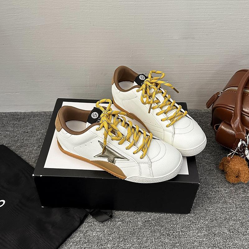 [Fanfuna] 2025 Autumn New Retro Old Stars Small Dirty Shoes Color Matching Lace Dirty Shoes Women's Shoes Tide