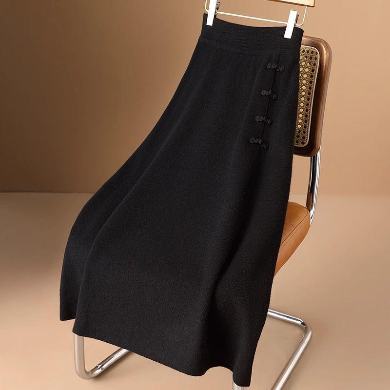 High Waist Elastic Wool Midi Skirt with Chinese Frog Buttons - Autumn/Winter Fashion