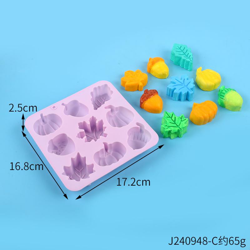 Chocolate Mold Kitchen DIY Baking Tools Cake Decoration Pumpkin Flower Leaf Ghost Jelly Mould Creative Ice Lattice Silicone Mold