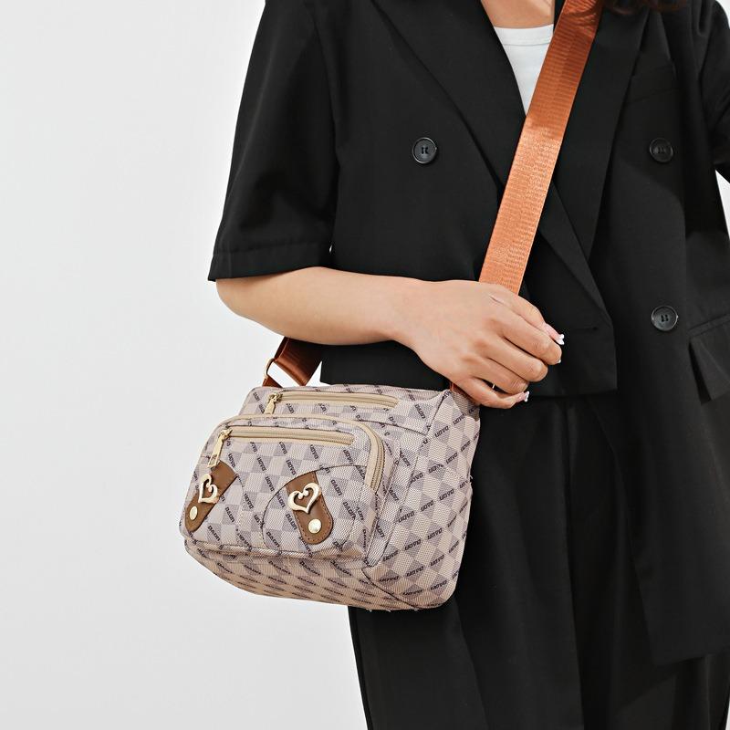 Multi-layer bags women's bags new women's shoulder bags shopping messenger bags doing business bags old mother bags