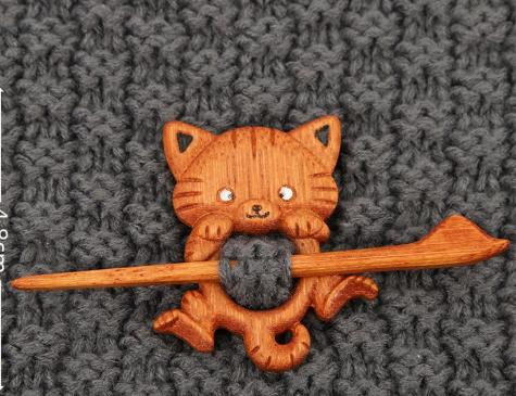 Wooden Animal Brooches