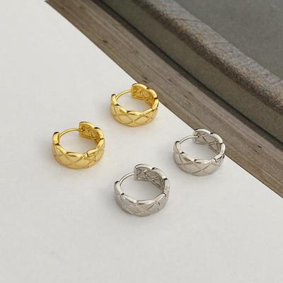 Rhombus Earrings Versatile Light Luxury Small Fragrance French Simple Gold-plated Earrings Temperament Ear Buckle Earrings Women