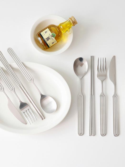 kamomekitchen [1+1] Ridge All-Stainless Steel Cutlery 8-Piece Set (Spoon, Chopsticks, Fork, Knife) Glossy