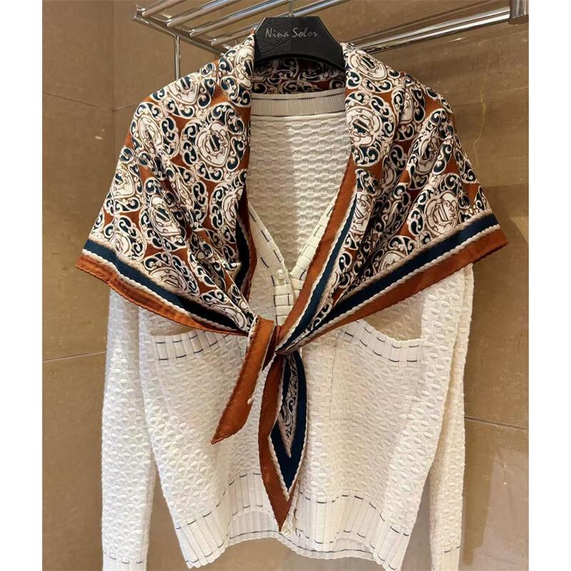 NINA SOLOR Floral Maillard Sheep Wool Scarf