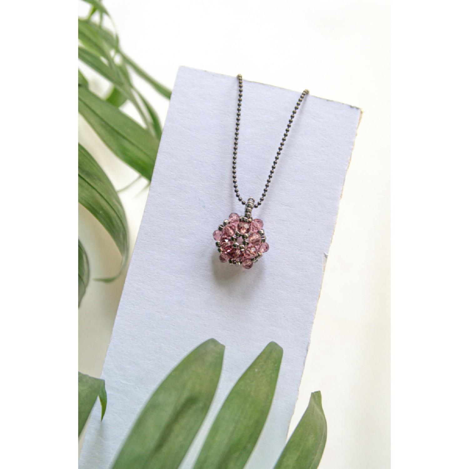 

Защитное ожерелье Ceven ручной работы из сливы boysenberry