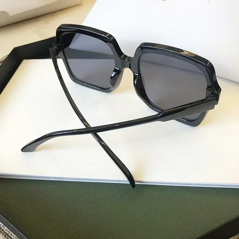 Overisized Square Sunglasses For Women  Fashion Vintage Sun Glasses Men Retro Rivet Eyewear Female Gradient Shades UV400