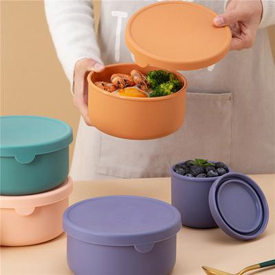 700ML Silicone Food Storage Container with Lids Reusable Airtight Lunch Bento Boxes for Adults Kids Freezer Camping Snack Container