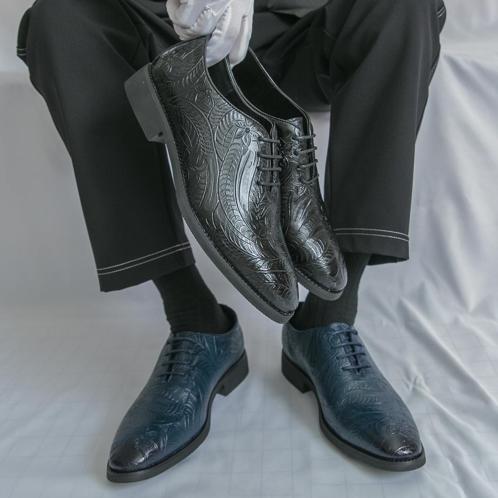 Men Derbys Oxford Blue Black Embossing Leather Formal Business Shoes Men's Tuxedo Wedding Dance Shoes Plus Size