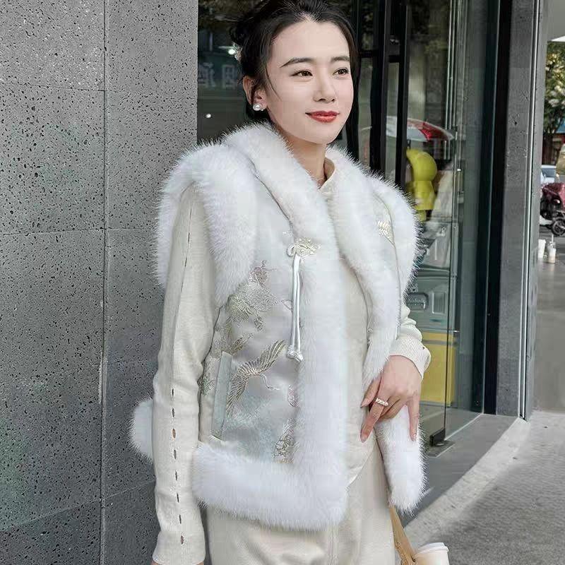 

Vest autumn and winter new imitation fox fur vest jacket women s clothing S recommends 80-55kg