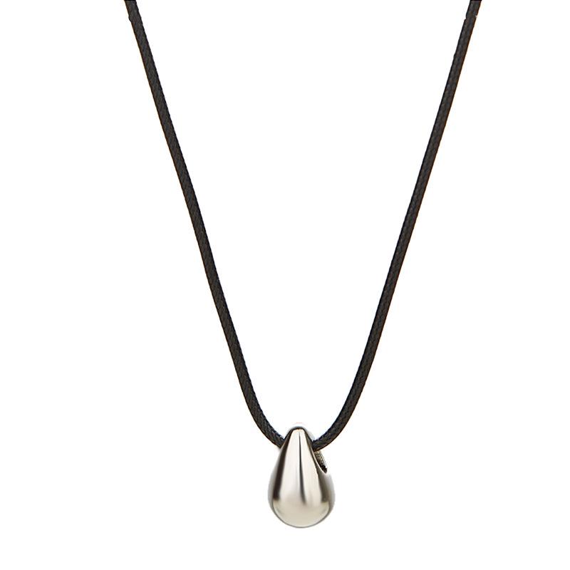 Minimalist Water Drop Long Necklace for Women - Light Luxury Clavicle Chain Accessory
