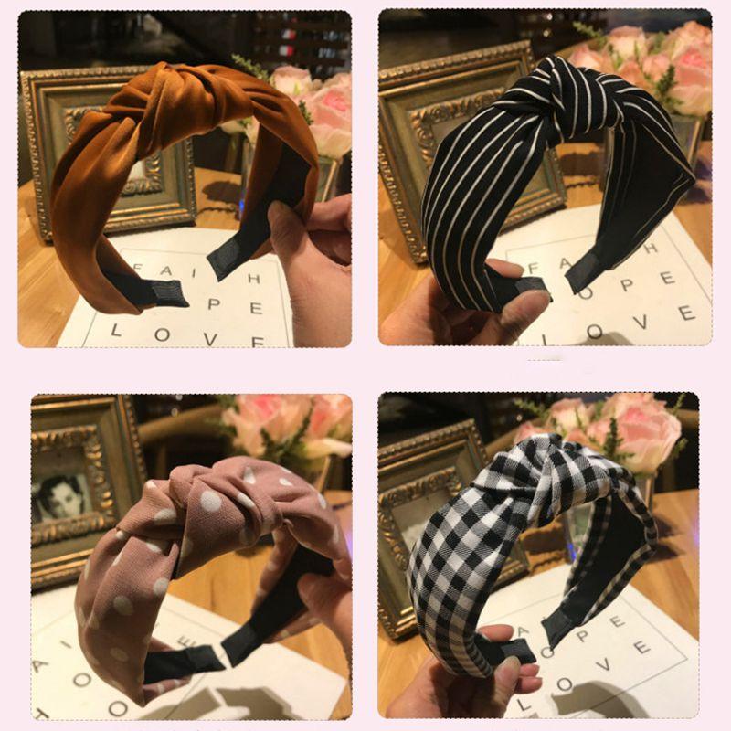 Stylish Women's Cute Hair Band With Twist Band And Wide Brimmed Design For Effortless Chic