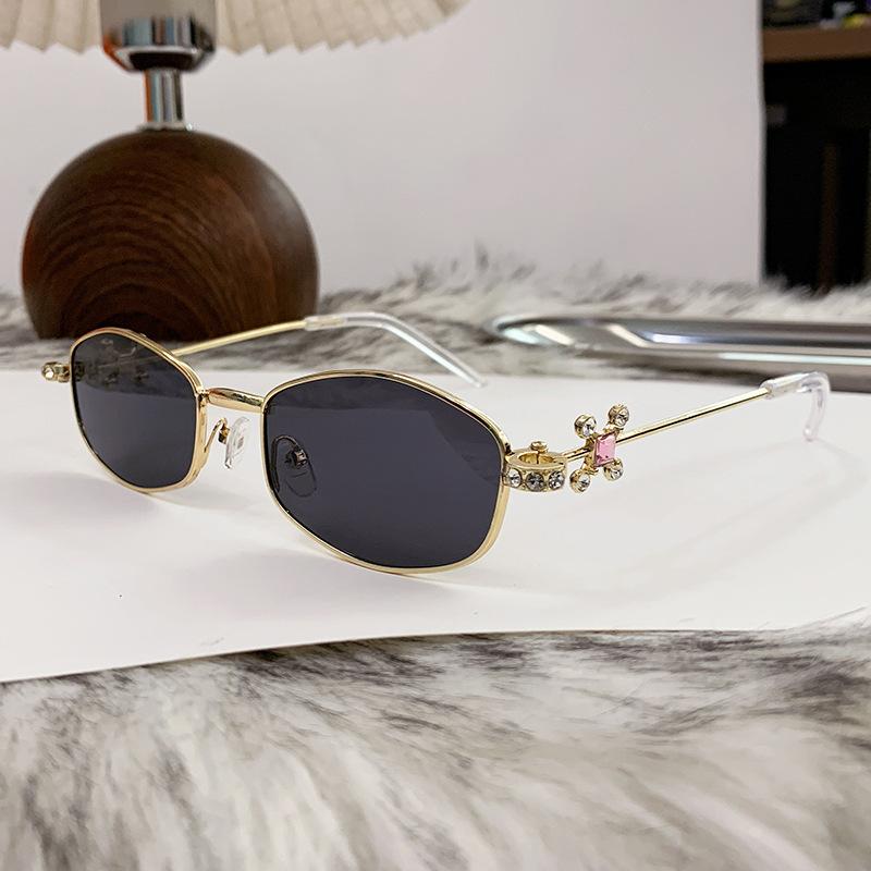 

JYL TS Small Frame Sunglasses UV Protection INS Style Women 98145 A-3934 мигдалевий