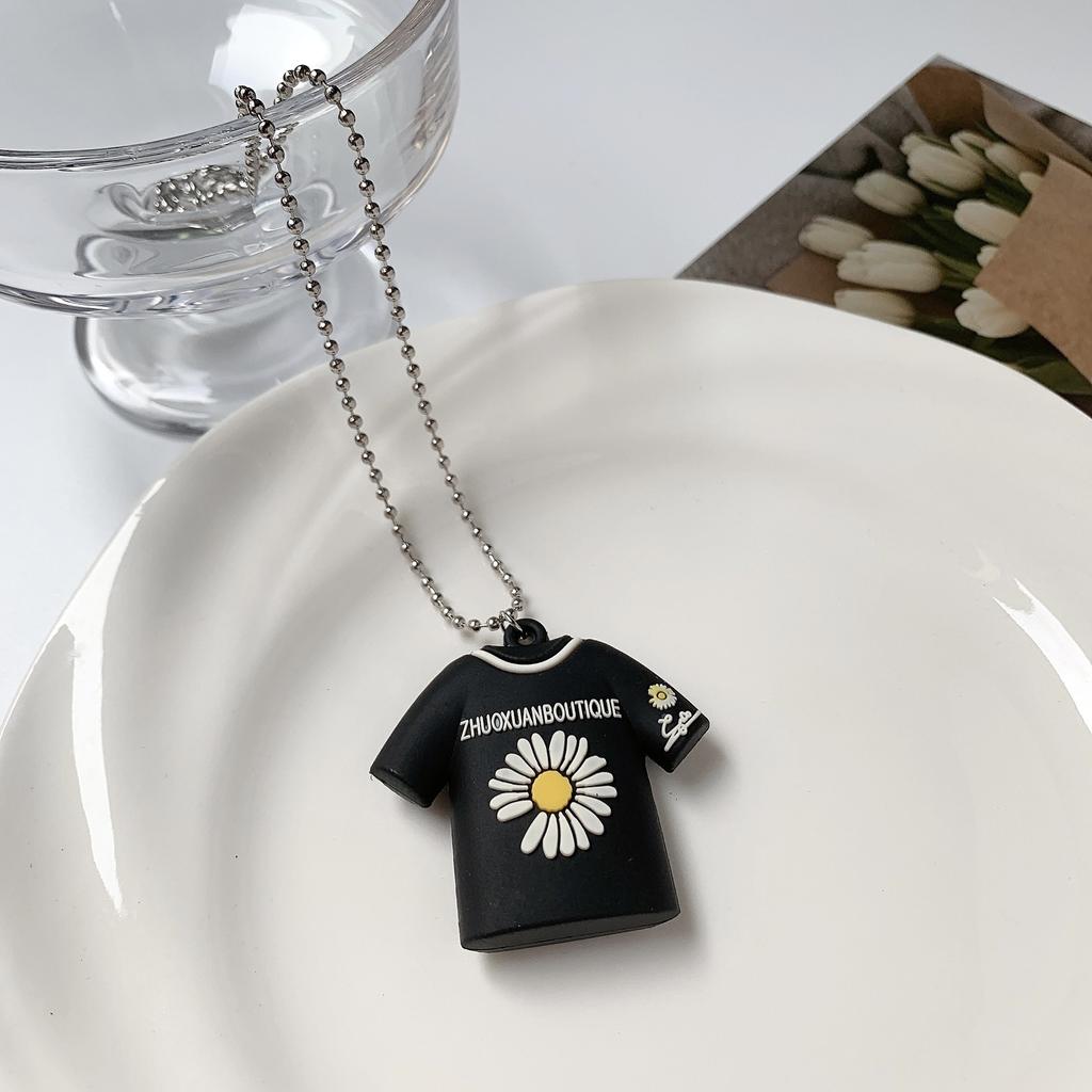 Sweet Cool Bear Series Metal Necklace Simple Retro Round Brand Pendant Versatile Niche Design Clavicle Chain