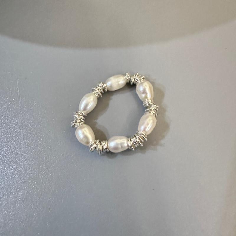 Korean Trendy Pearl And Silver Geometric Stretch Bracelet Ring For Women Fashionable Luxury Accessory