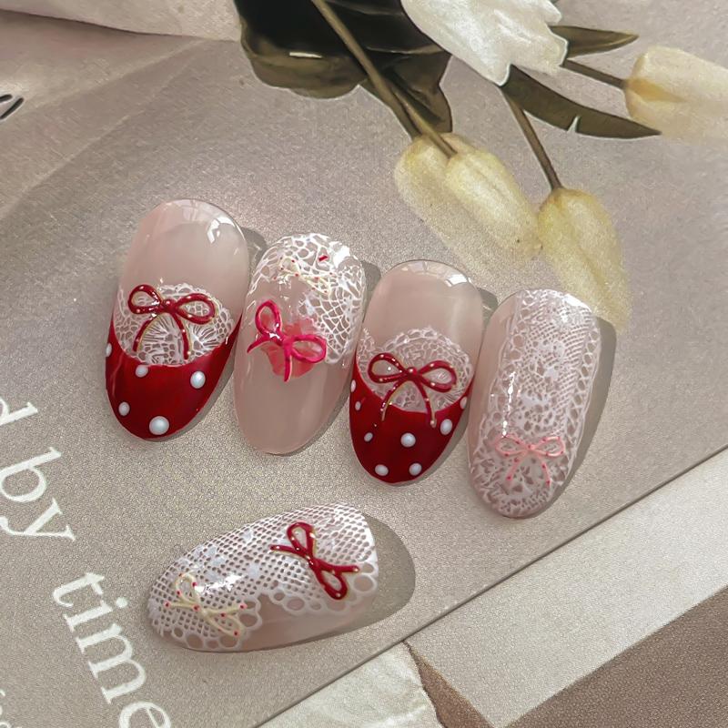 Buntes Schleifenband Schleife Nagelsticker 3D Mini-Nagelapplikationen Klebende Aufkleber Nagelanhänger Nagelkunst Maniküre-Dekorationen DIY