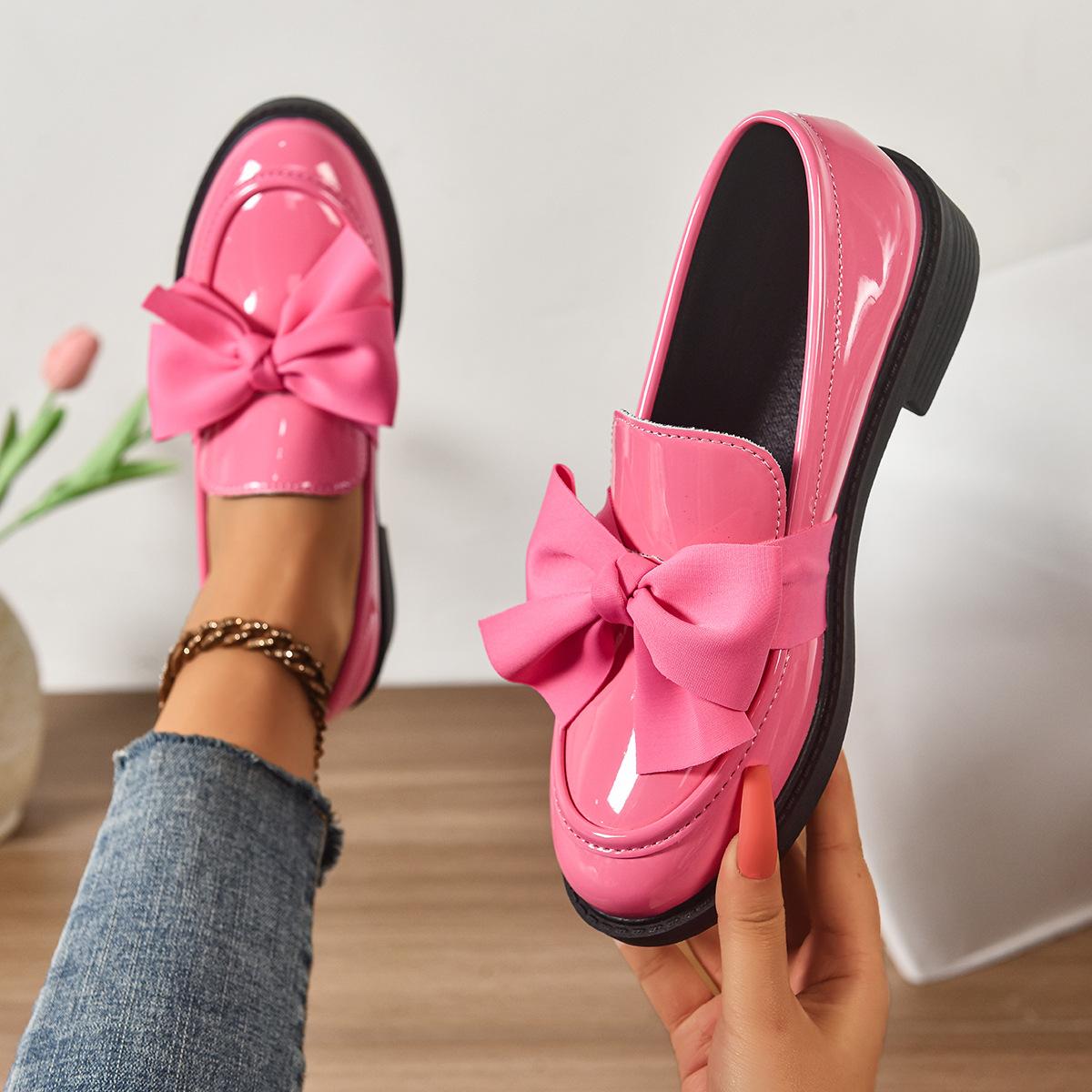 New Versatile Flat Bottom Women s Shoes From England Solid Color Bow Thick Heel Le Fu Women s Shoes Size 35-42 in Five Colors 35 2618₽