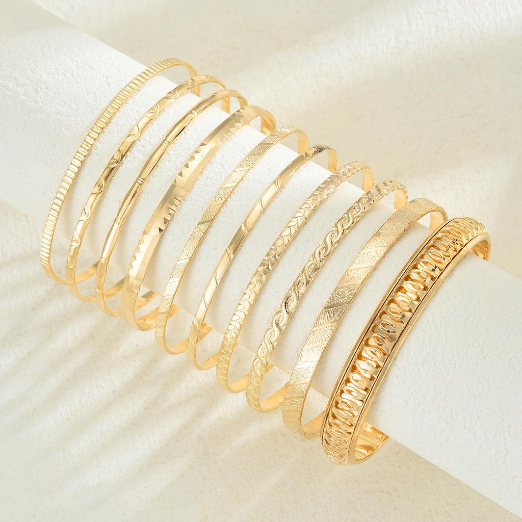 10pcs Fashion Gold Color Textured Bangle Set For Women Boho Minimalist Adjustable Layered Wristband Twist Bracelet Daily Jewelry