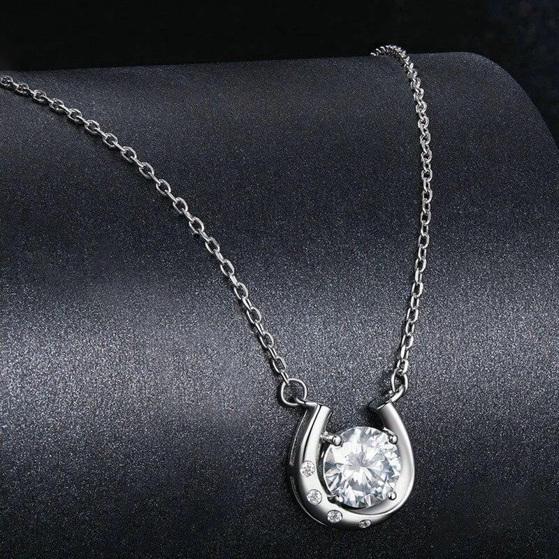 Elegant D Vvs1 1CT Brilliant Cut S925 Sterling Silver Moissanite Necklace for Women Diamond U Shape GRA Charm Jewelry