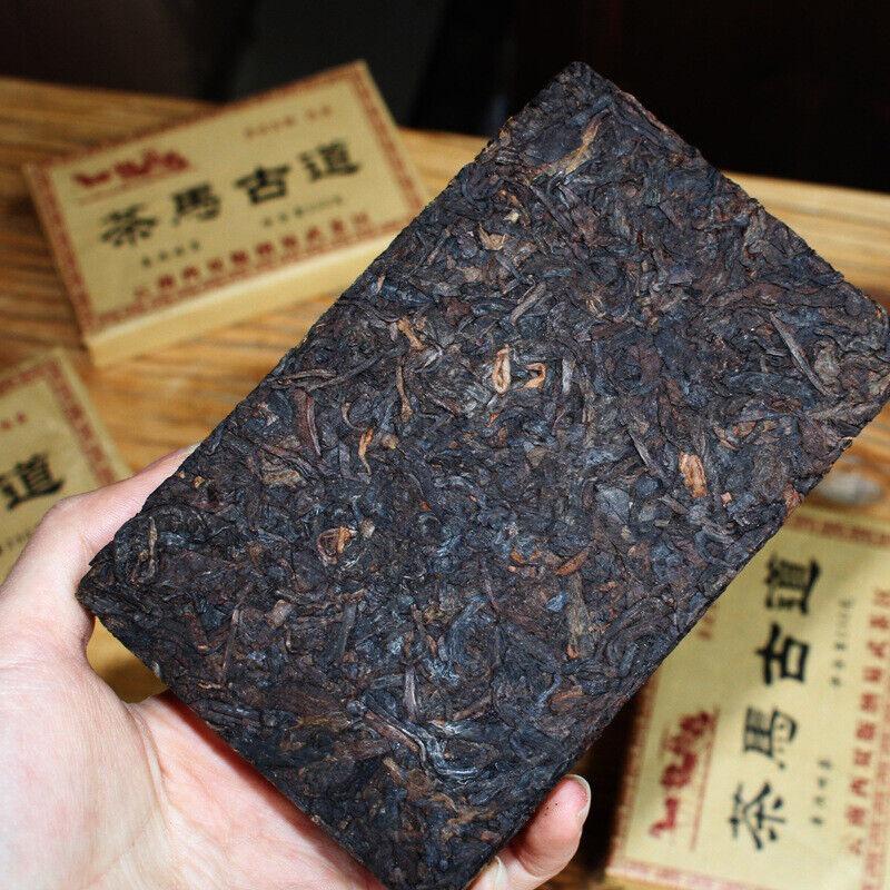 250g Yunnan Pu'er Tea Brick Tea Horse Antica Strada Yiwu Antico Albero Mattone Tea