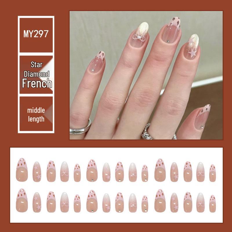 Chasing Light Cat's Eye Crystal Nails: Handmade, Detachable, Flash Diamond Design for Trendy, Stylish Looks.