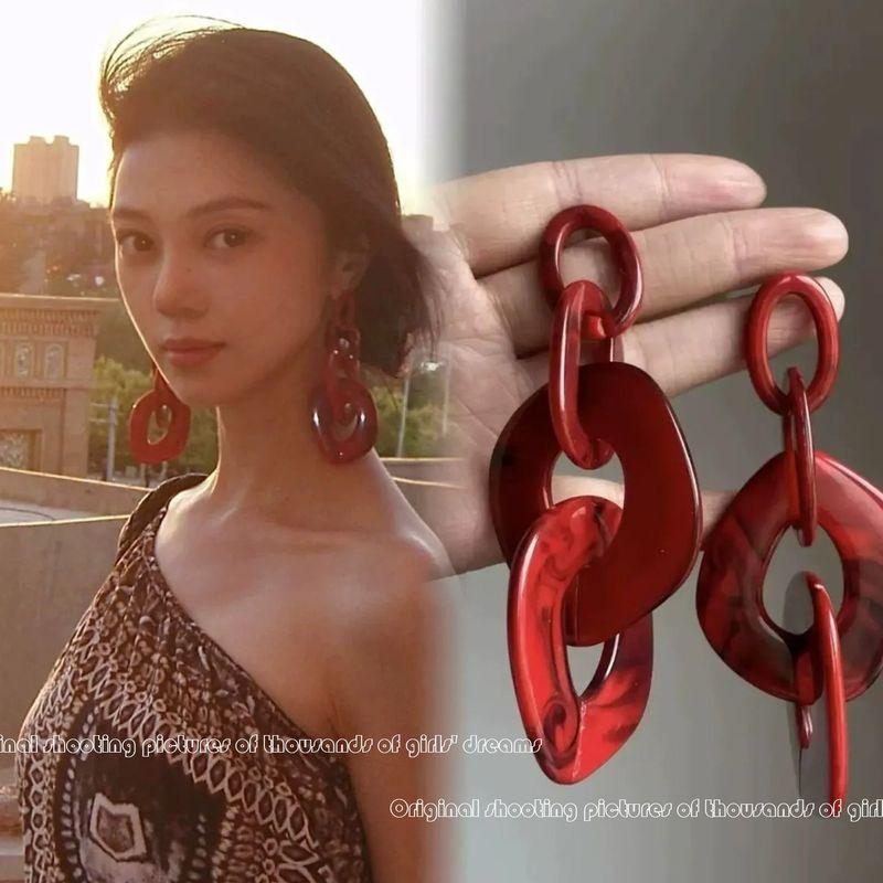 Red Geometric Large Earrings European and American Style Fashionable Accessible Luxury Earrings with Stylish and Exaggerated Earrings for Women Red