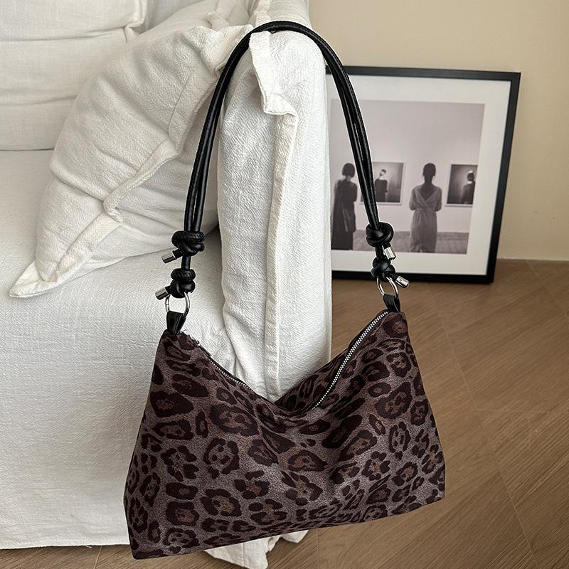 

Высококачественная джинсовая сумка большой вместимости для женщин Новая модная и универсальная сумка кроссбоди для поездок на работу, на плечо, сумка-тоут