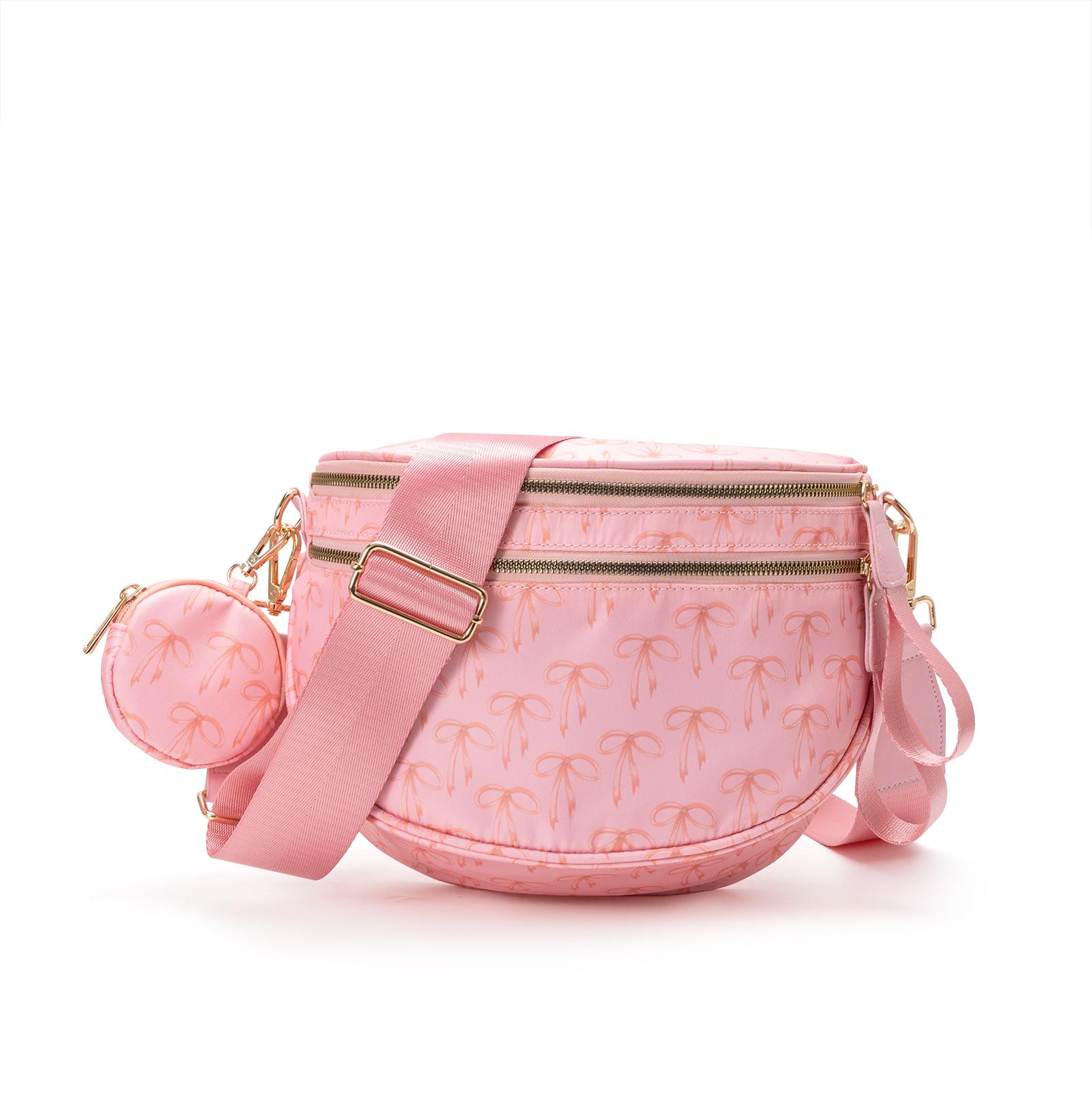 

Stylish Waterproof Single Shoulder Shell Bag with Headphone Pocket for Outdoor Sports - Versatile Women s Crossbody Bag