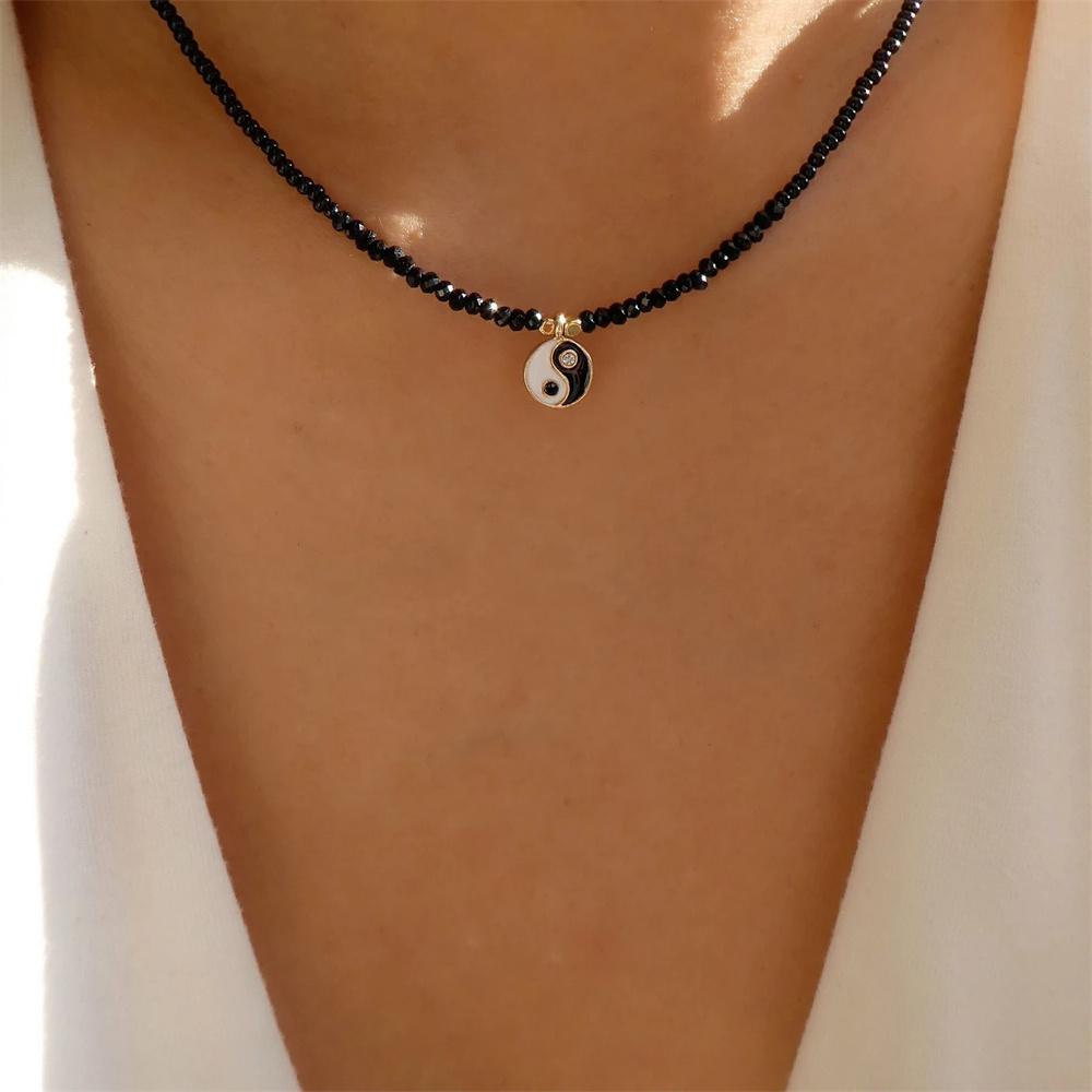 Classic Gold Multilayered Necklace for Women Vintage Silver Geometric Pendant Necklaces Butterfly Choker Jewelry