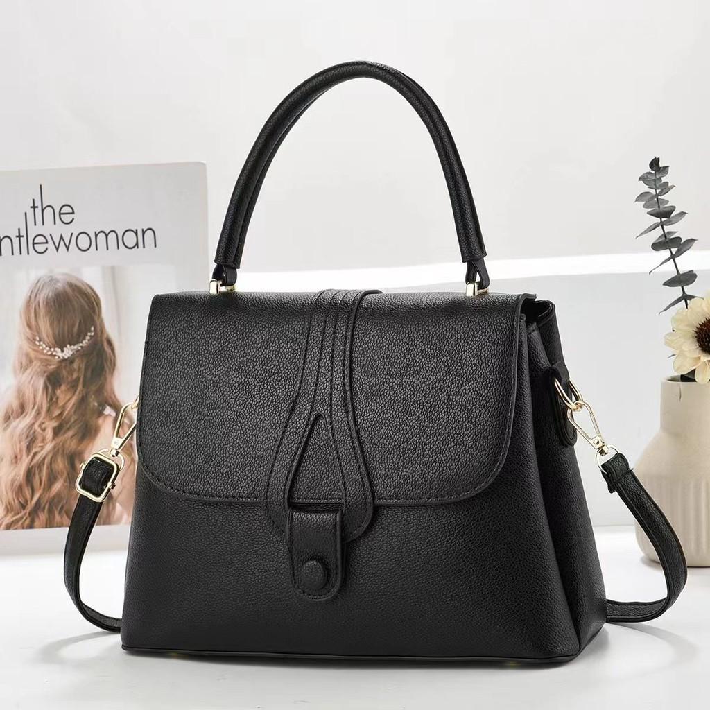 Stylish And Spacious Pu Tote Bag For Women With Chic Casual Design And Versatile Uses