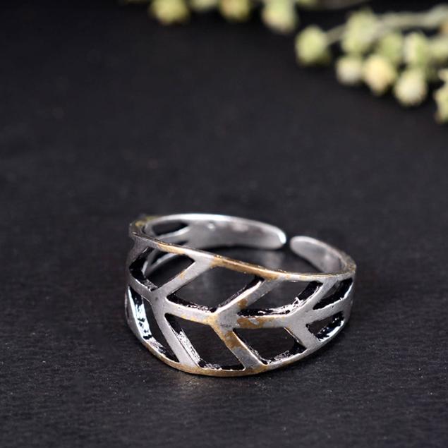 Silver Cutout Leaf Ring | Adjustable Wide Band Botanical Jewelry | Oxidized Boho Nature Inspired Statement Ring | Handmade Gift for Her