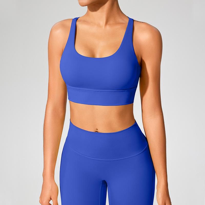 Cross-Back Shockproof Sports Bra: European-American Fitness Tank Top with Thin Straps for Yoga and Nude Comfort