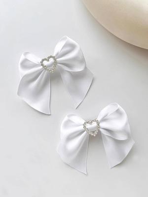 White High-end, Exquisite Heart-shaped Rhinestone Bow Hairpin for Women, a Fashionable and Versatile Hair Accessory.