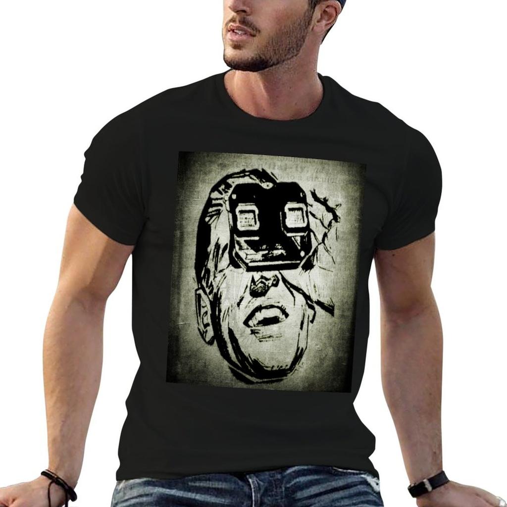 Vintage Man with Viewmaster T-Shirt Man T Shirts Cotton Man T Shirt Cotton High Quality Anime T