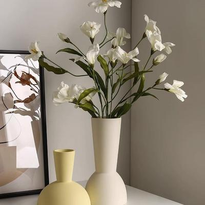 Nordic Style Ceramic Vase for Flower Arrangements - Home & Dining Table Decor
